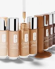 Clinique Beyond Perfecting Foundation + Concealer - Various Colours RRP £37.50