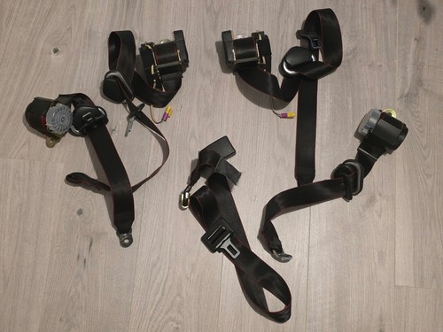 Vollswagen golf mk4 - vollswagen,