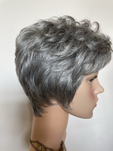 Trendco short layered wig new - ,