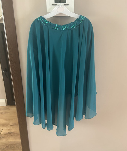 Green sequin neck dance - neck,