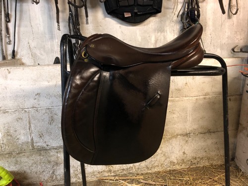 Working hunter saddle - 16”,