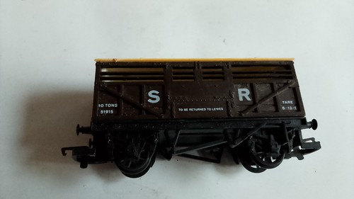 Hornby gauge r106 brown - oo,