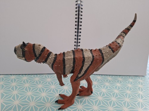 Schleich majungasaurus with - schleich,