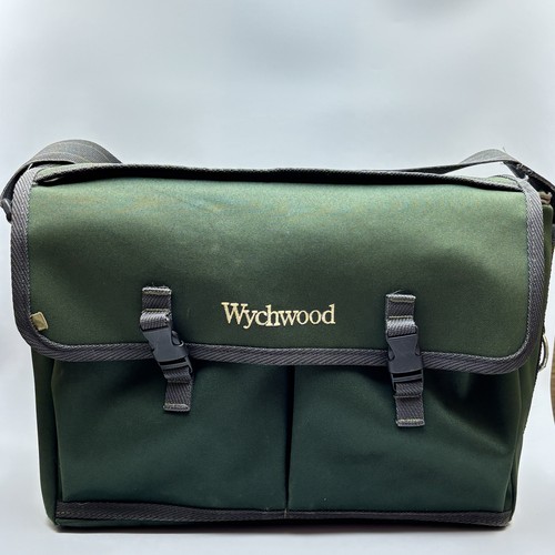 Wychwood fishing bag - fishing,
