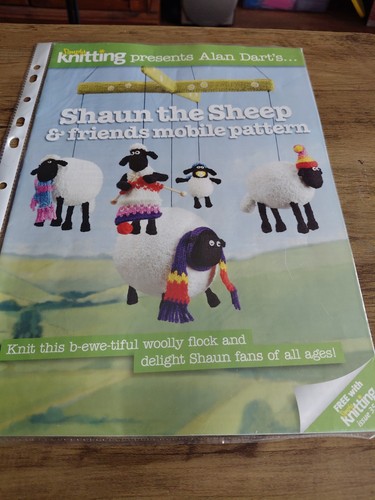 Alan dart shaun - dart, sheep
