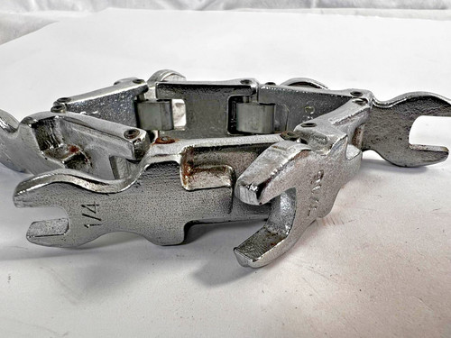 Wrench link bracelet - link, chrome