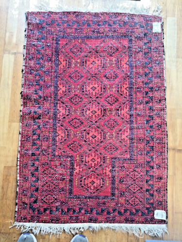Red geometric afghan - geometric, prayer