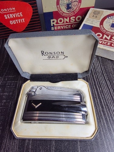 Vintage chrome enamel ronson - chrome/enamel,