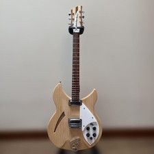 Rickenbacker 330 Maple Glow