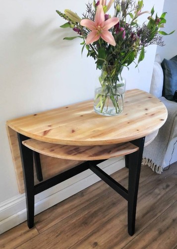 Pine half moon - drop, table
