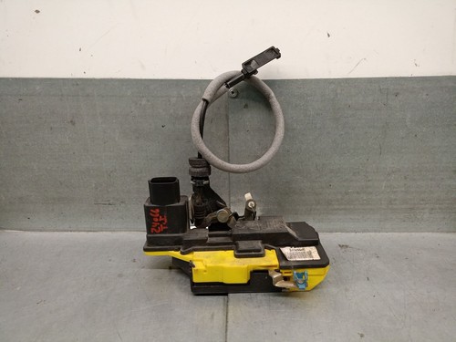 30663048 rear left door - rear,