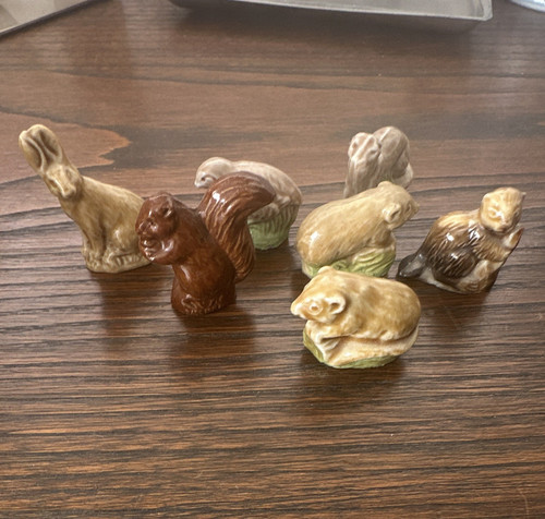 Wade ceramic squirrel figurine - wade,