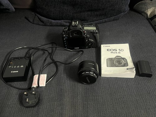 Canon eos mark iii dslr - 5d,