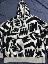 Nike Men’s Y2K Futura Club