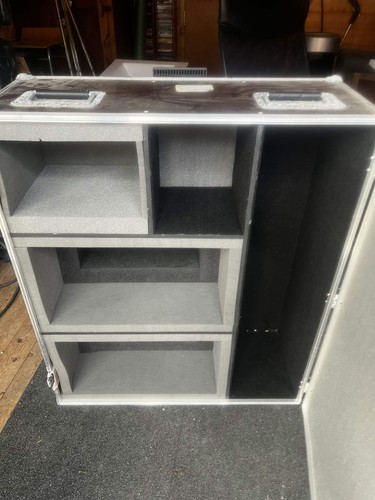 Flight case wheels used - case, wheels,