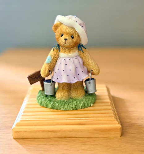 Cherished teddies leah bear - teddies,
