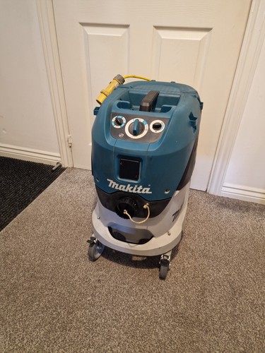Makita vc4210mx1 110v - vc4210mx1, class