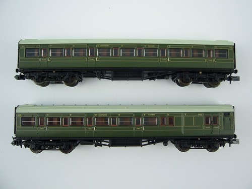 Pair dapol maunsell coaches - of,