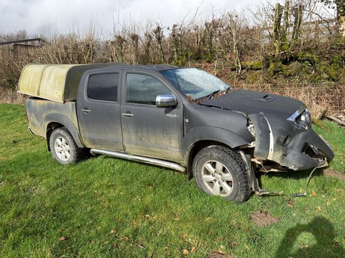 Toyota hilux spares - spares, or