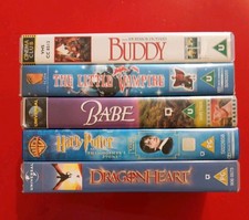 Kids Movie VHS Bundle Harry Potter Babe DragonHeart Little Vampire Videos TESTED