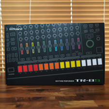 Roland AIRA series  TR-8S