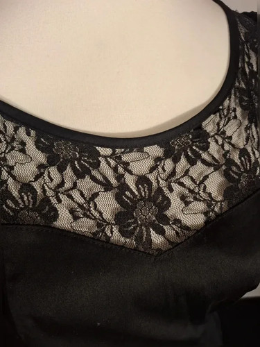 Hearts roses 8 - uk, black