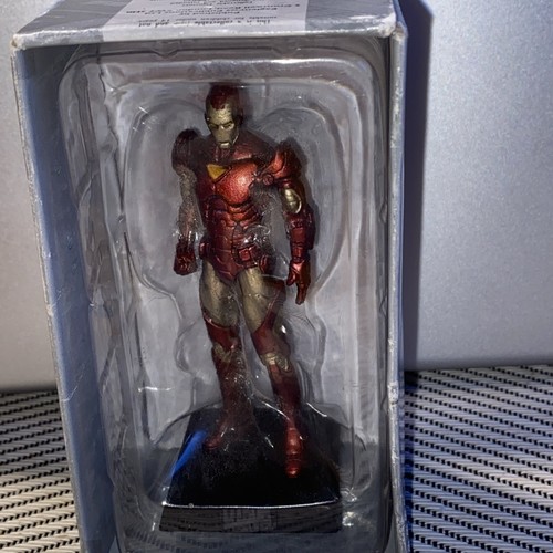 Classic marvel figurine - marvel,
