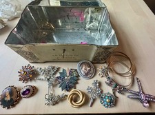 VINTAGE JOSHUA REYNOLDS TIN