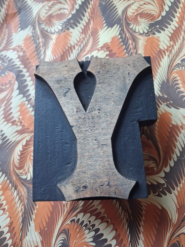 Large wooden letterpress - wooden,