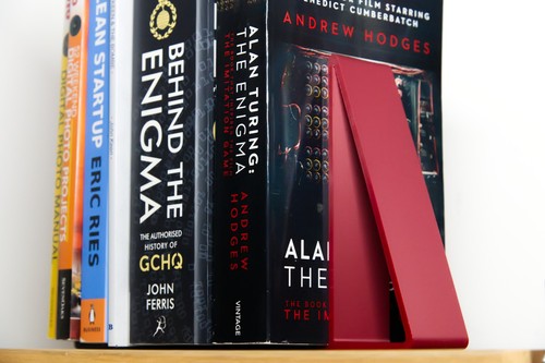 Minimalist book ends - ends, |