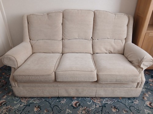 Piece suite sofa used 3 - 3,