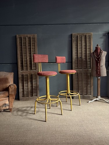 Pair vintage bar - bar, stools