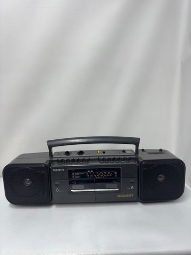 Vintage portable radio - vintage,