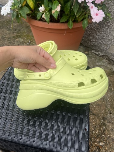 Crocs women classic bae clog - bae,