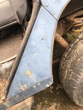 Land Rover - Body - Defender 110 CSW rear body lower side panels x 2