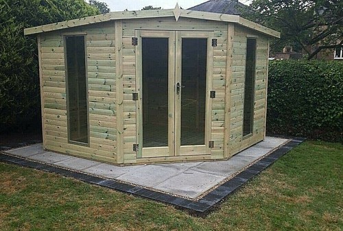 8x8 corner house - corner, summerhouse