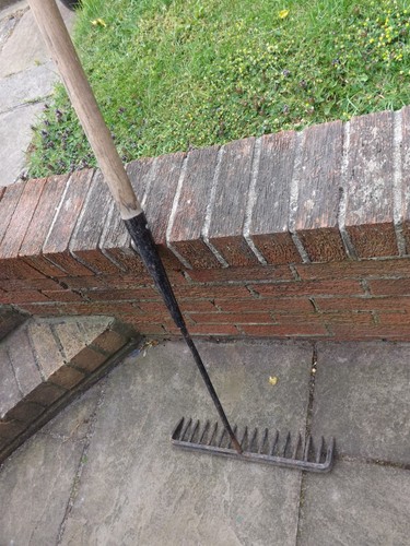 Heavy duty rake - duty, wooden