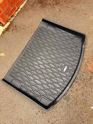 Genuine jaguar pace boot - genuine,
