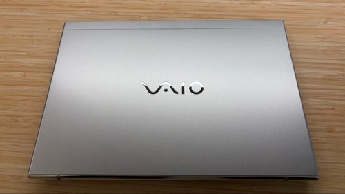 Sony vaio sx14 slim laptop - 14",