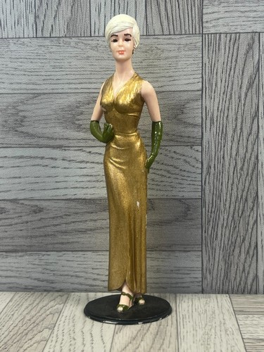 Vintage plastic figure - figure,