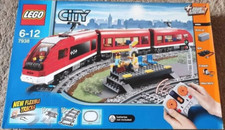 LEGO CITY: Passenger Train 7938