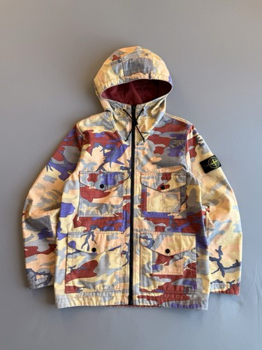 Stone island heritage - island,