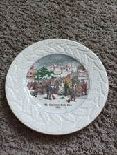 Coalport The Christmas Holly Cart 1988 Plate