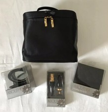 Tesco~About Her~Black Travel