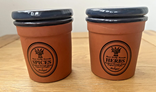 Terracotta herb spices pot - terracotta,