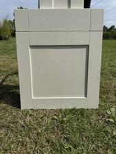 IVORY GRAINED SOLID OAK