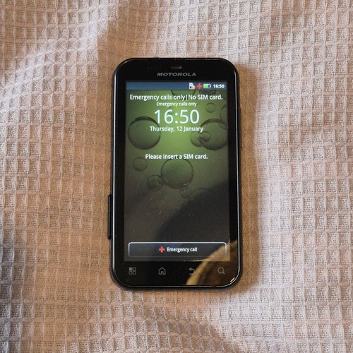 Motorola defy plus mb256 - motorola,