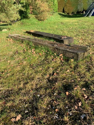 Railway sleepers feet - 2,