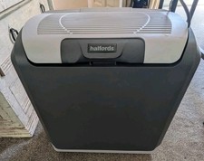 Halfords Cool Box