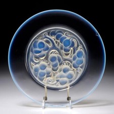Lalique (France) Marienthal Art Deco Opalescent Glass Plate 9.25in. **READ**